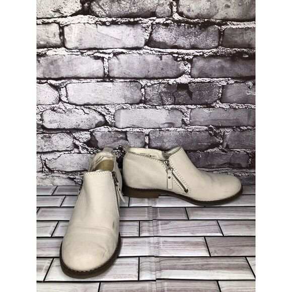 Hush Puppies Medium Moyen Ivory Suede Leather Zip Heel Booties Women Sz 8M US/39 - Picture 12 of 16